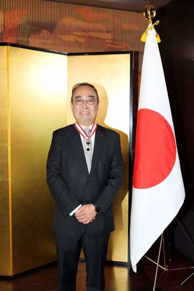 蒙德揚博士對獲頒授「旭日中綬章」深感榮幸，非常感激獲得日本政府及日本駐港總領事館的支持和肯定。